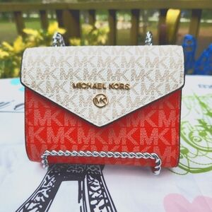 Micheal Kors Signature Wallet NWOT